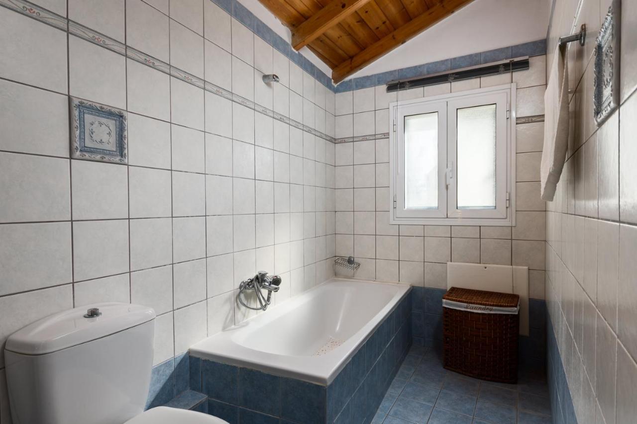 Myronis Villa Corfu Town Екстериор снимка